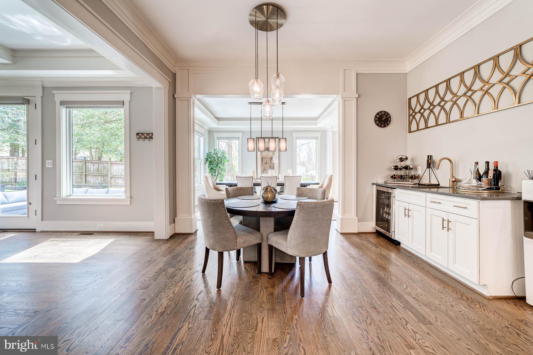 VIENNA WOODS - Residential