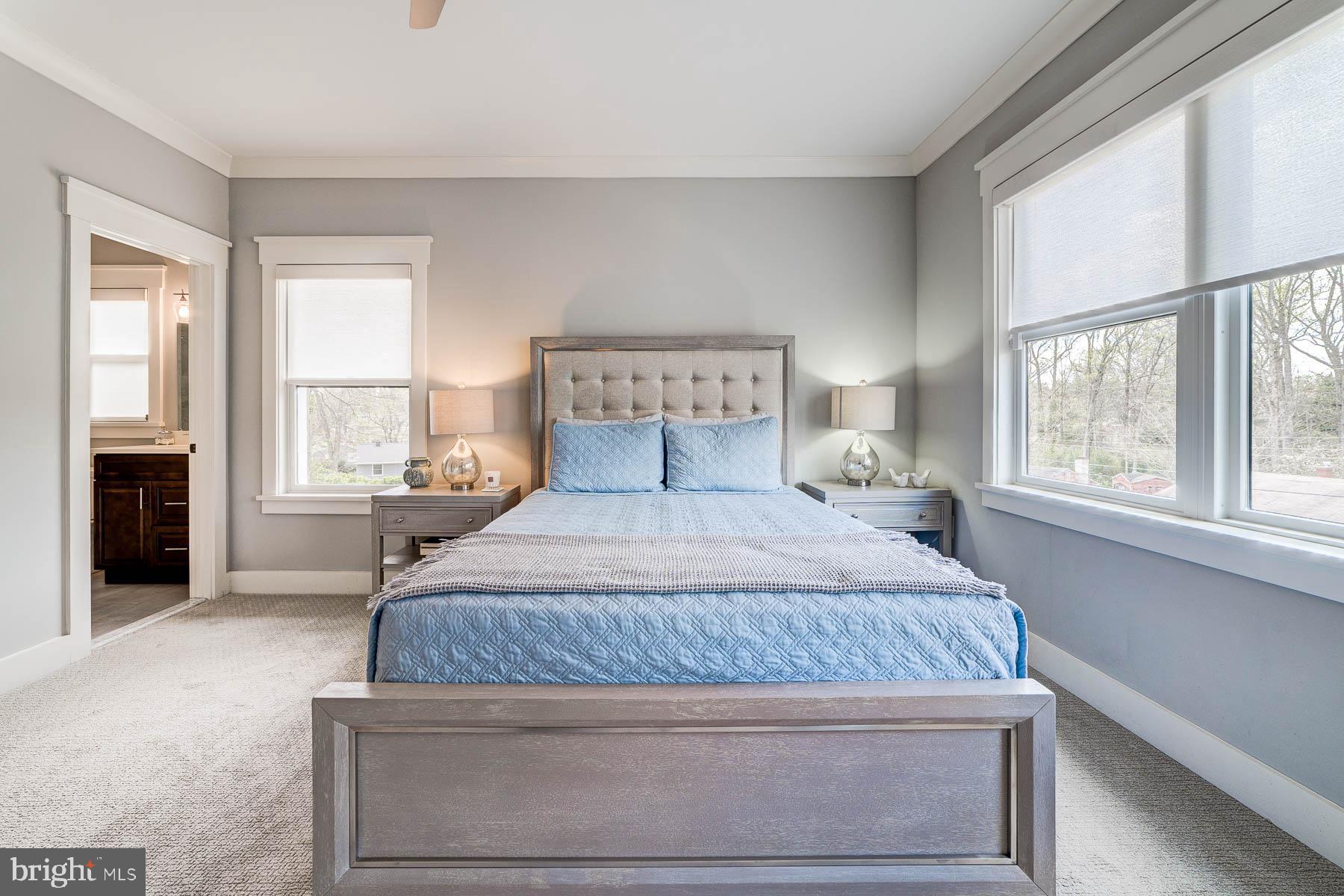 VIENNA WOODS - Residential