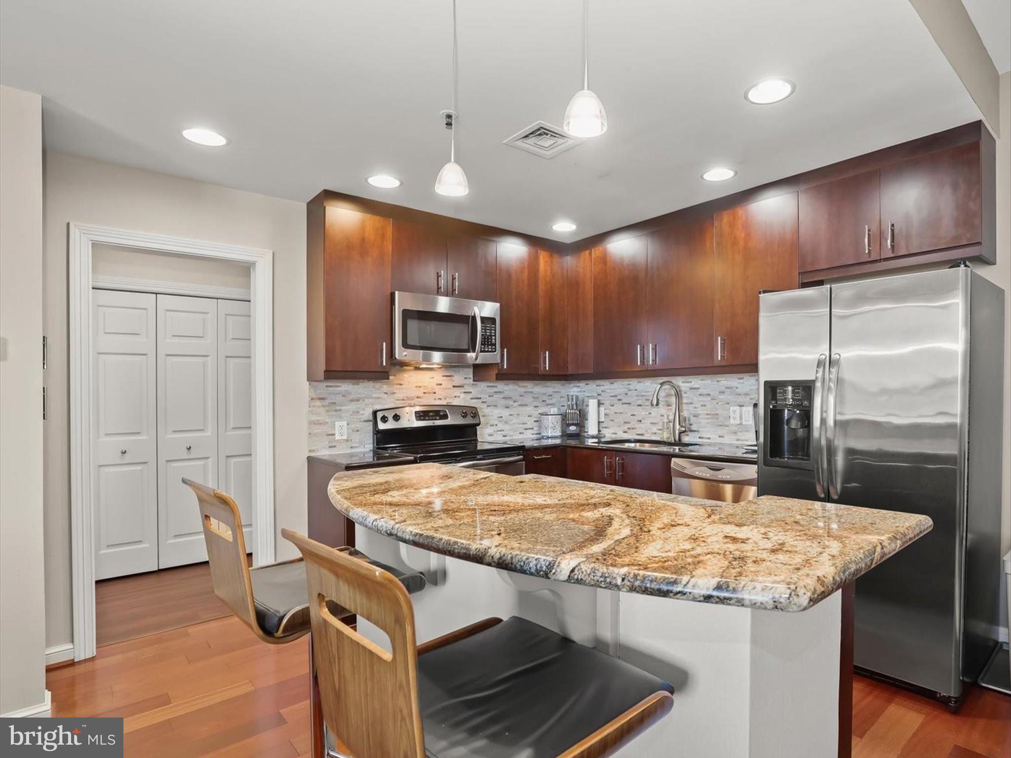 INNER HARBOR - Residential