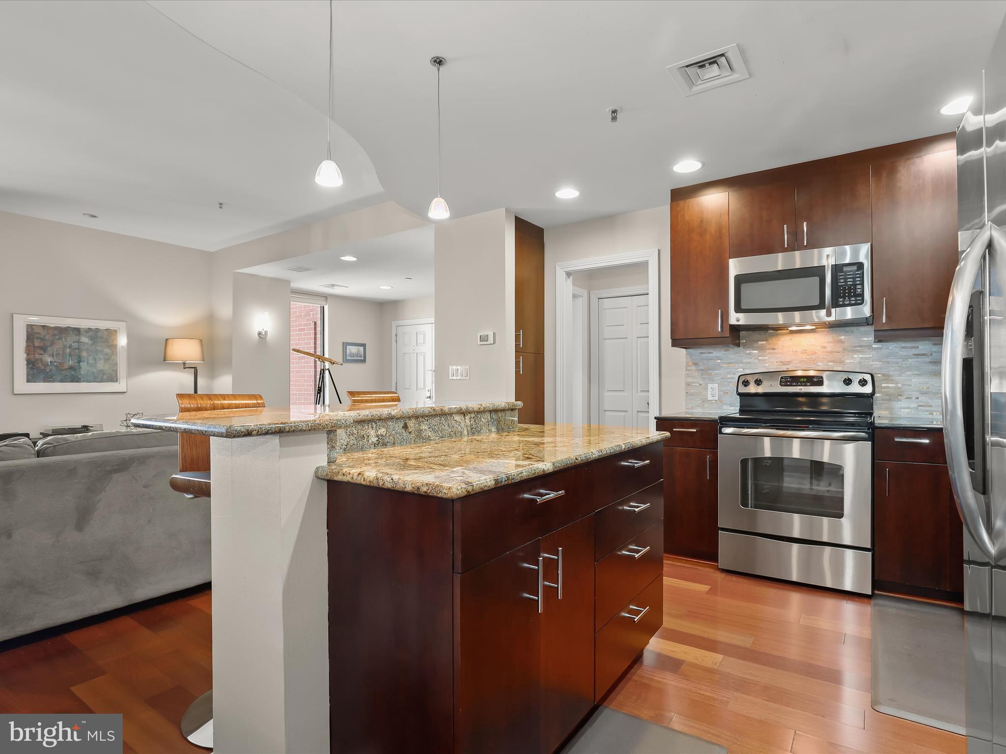 INNER HARBOR - Residential
