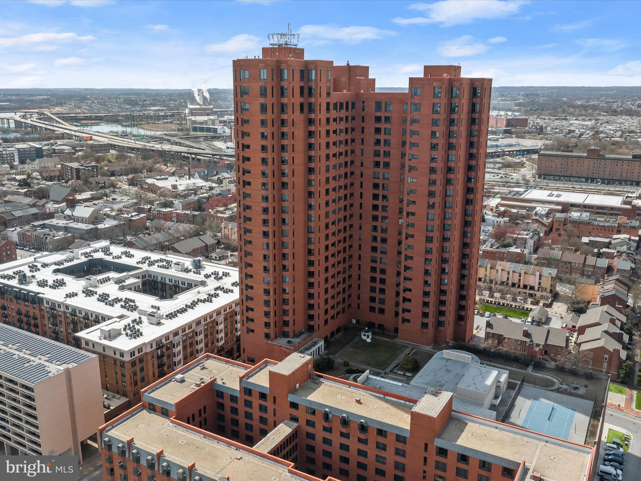 INNER HARBOR - Residential
