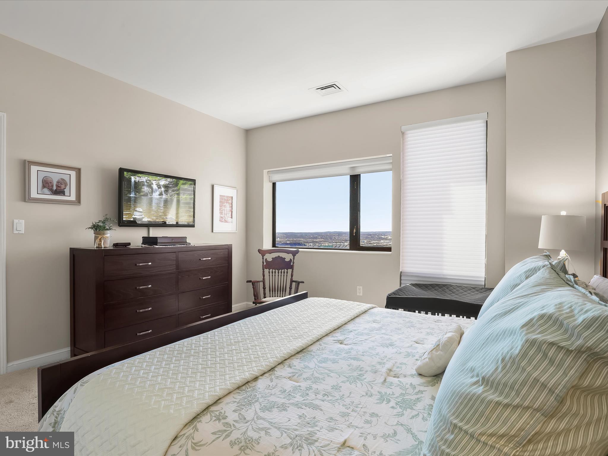INNER HARBOR - Residential