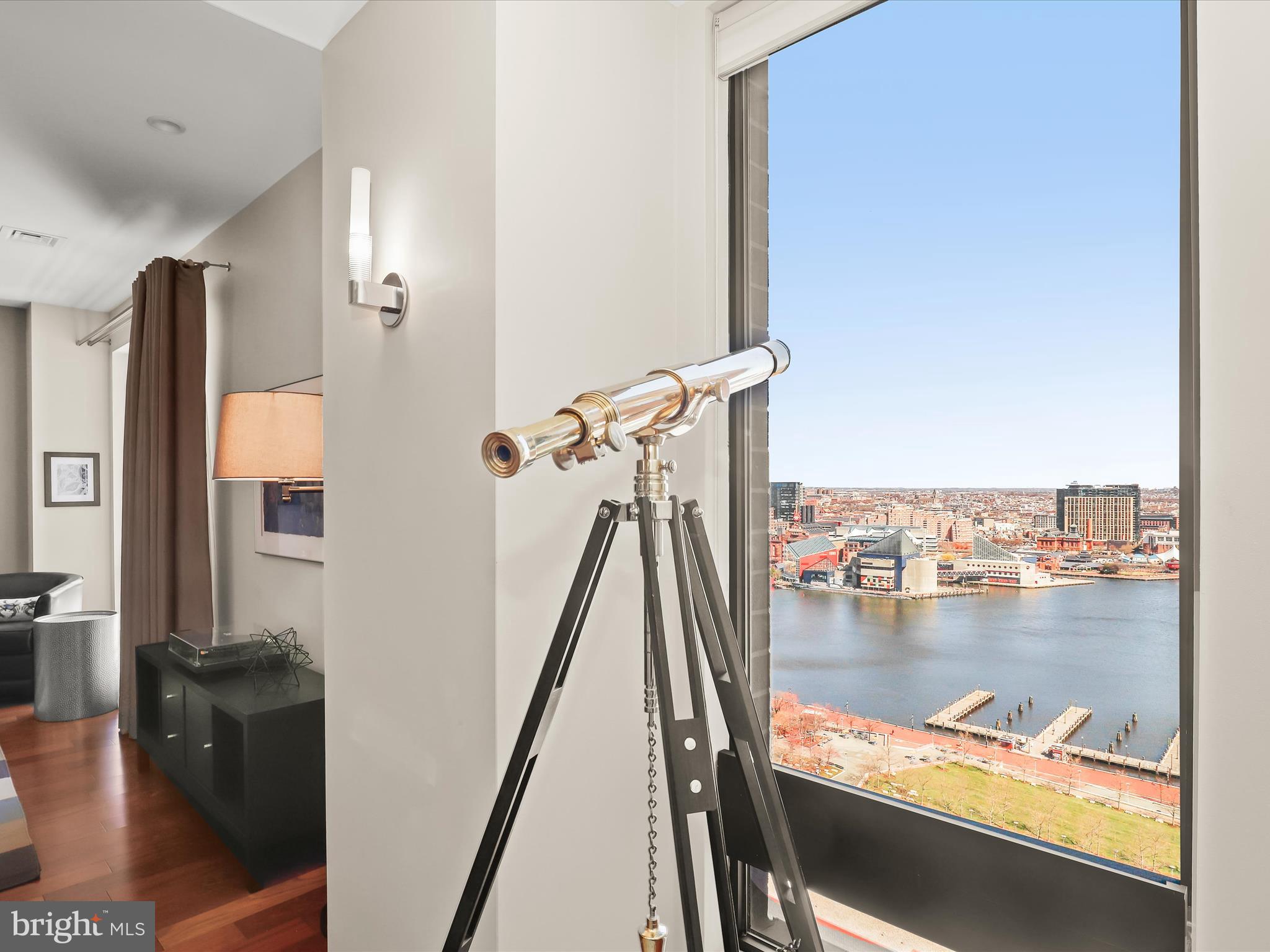 INNER HARBOR - Residential