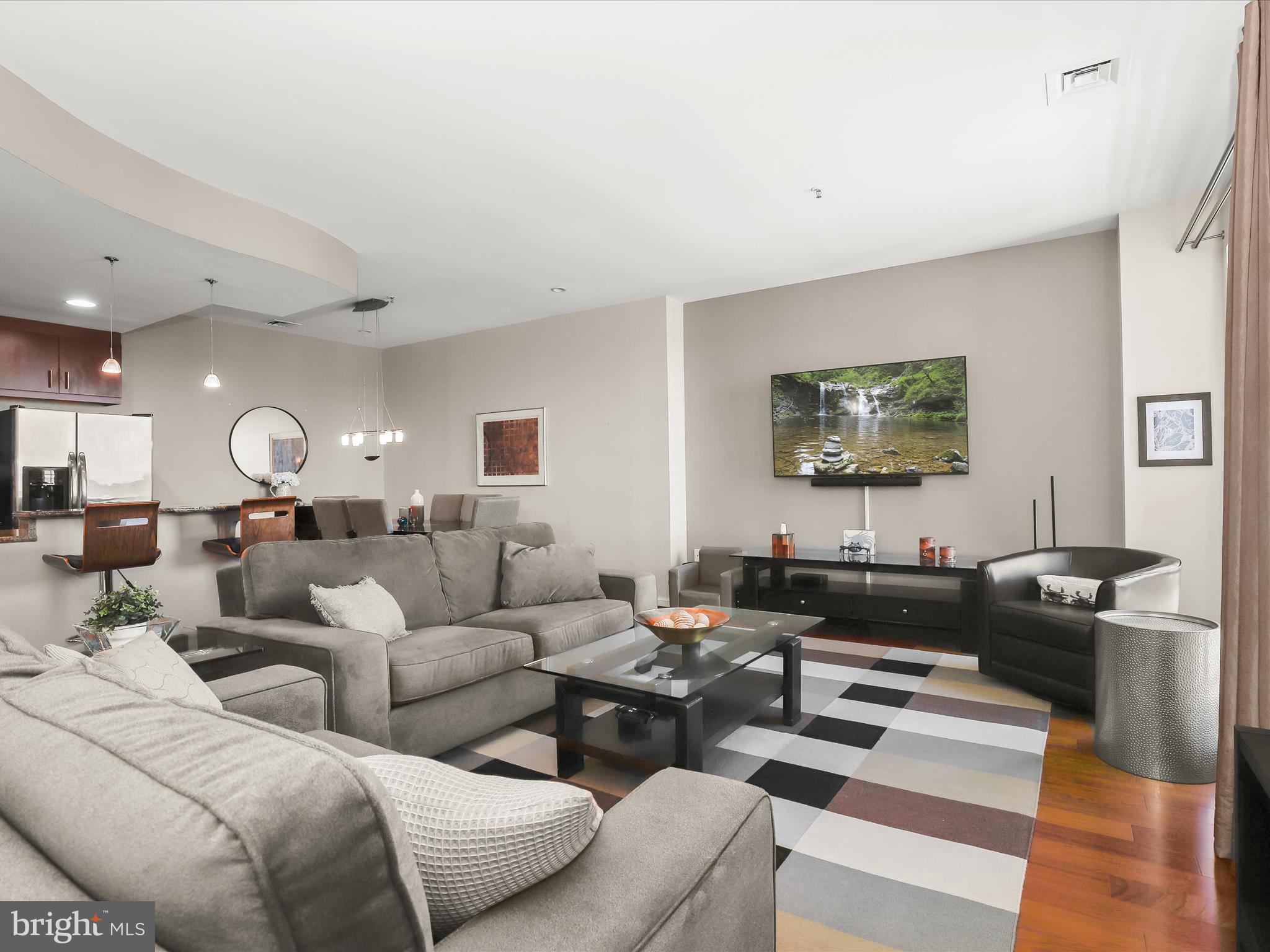 INNER HARBOR - Residential