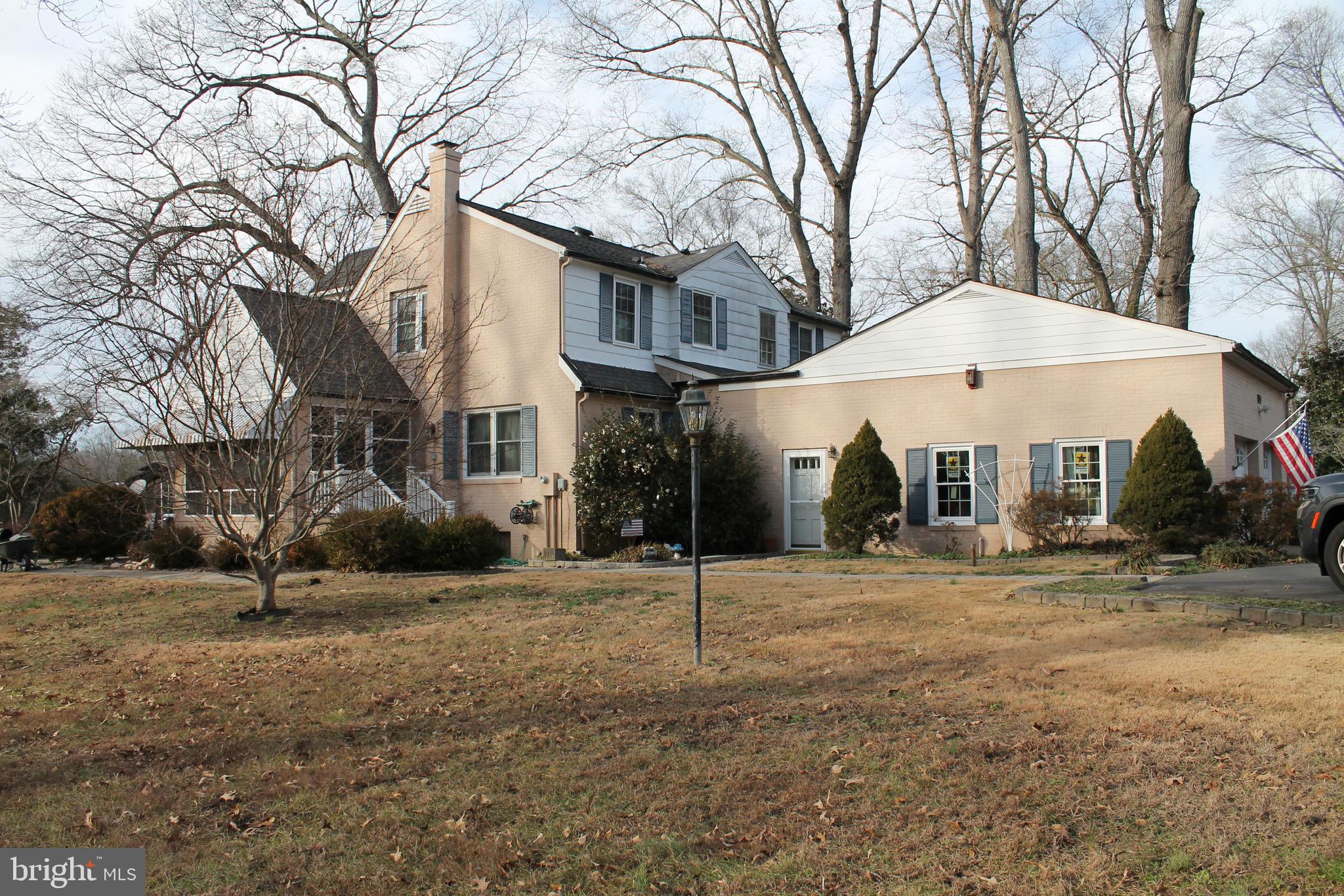 5300 N WILLIAMS CREEK DRIVE