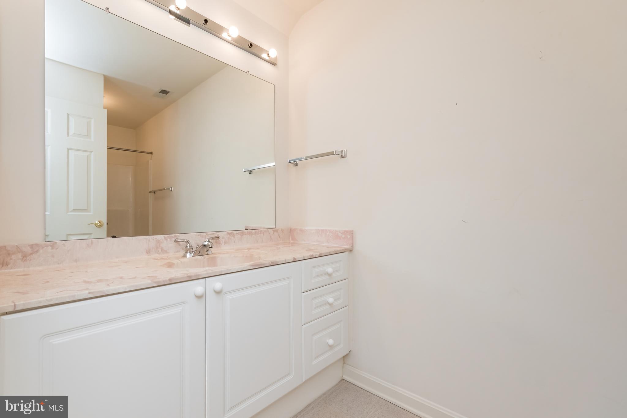 FERNBANK - Residential