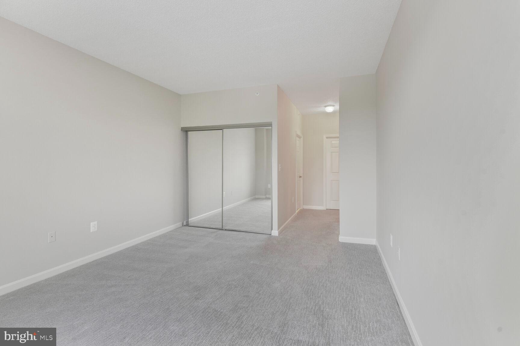 LANSDOWNE WOODS - Residential