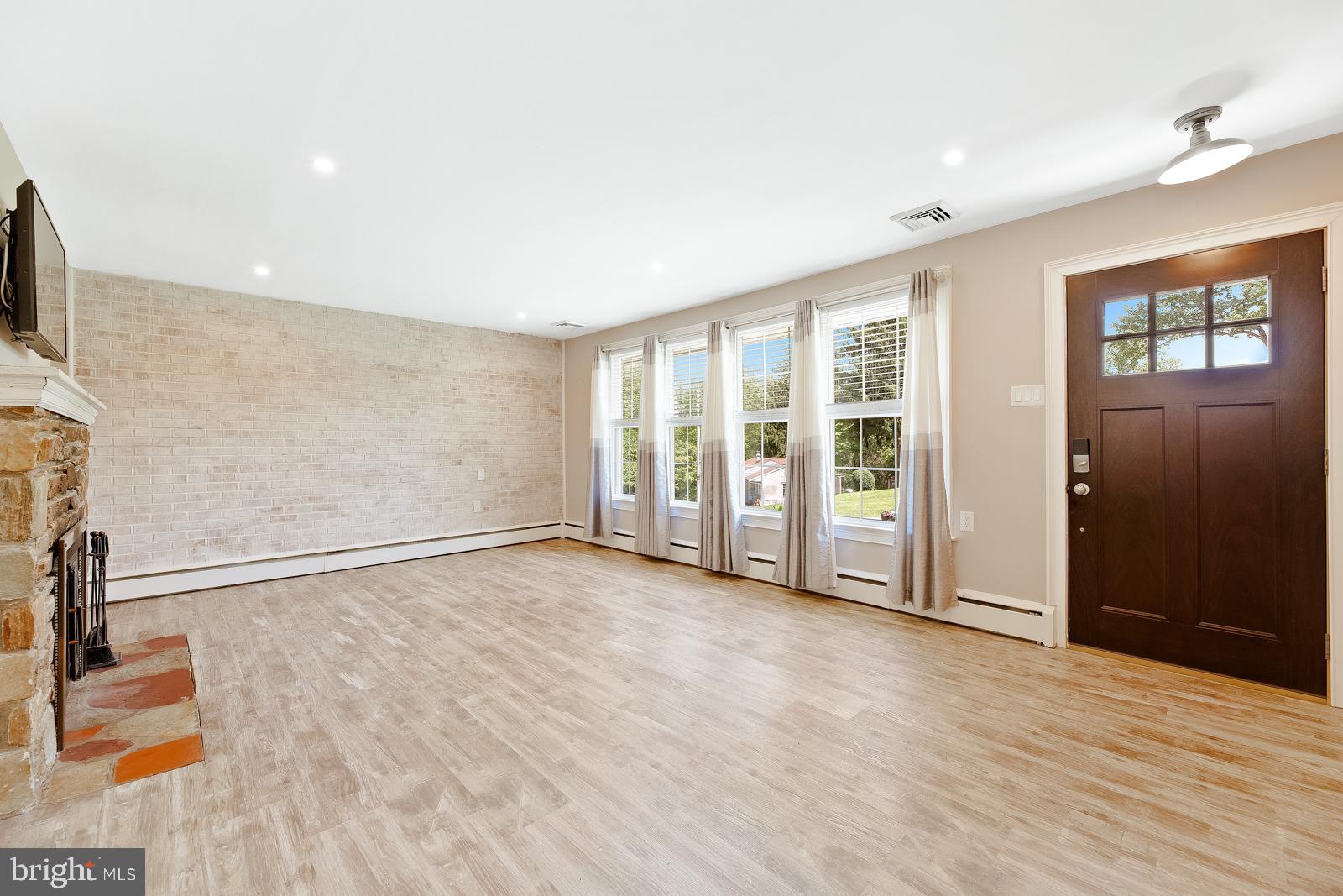 PINE TREE FARMS - Residential