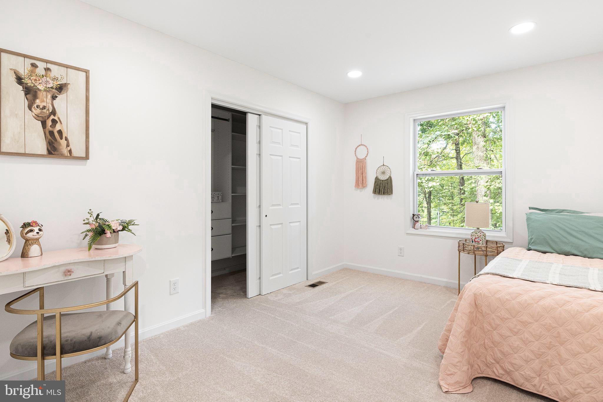 SHANNONDALE - Residential