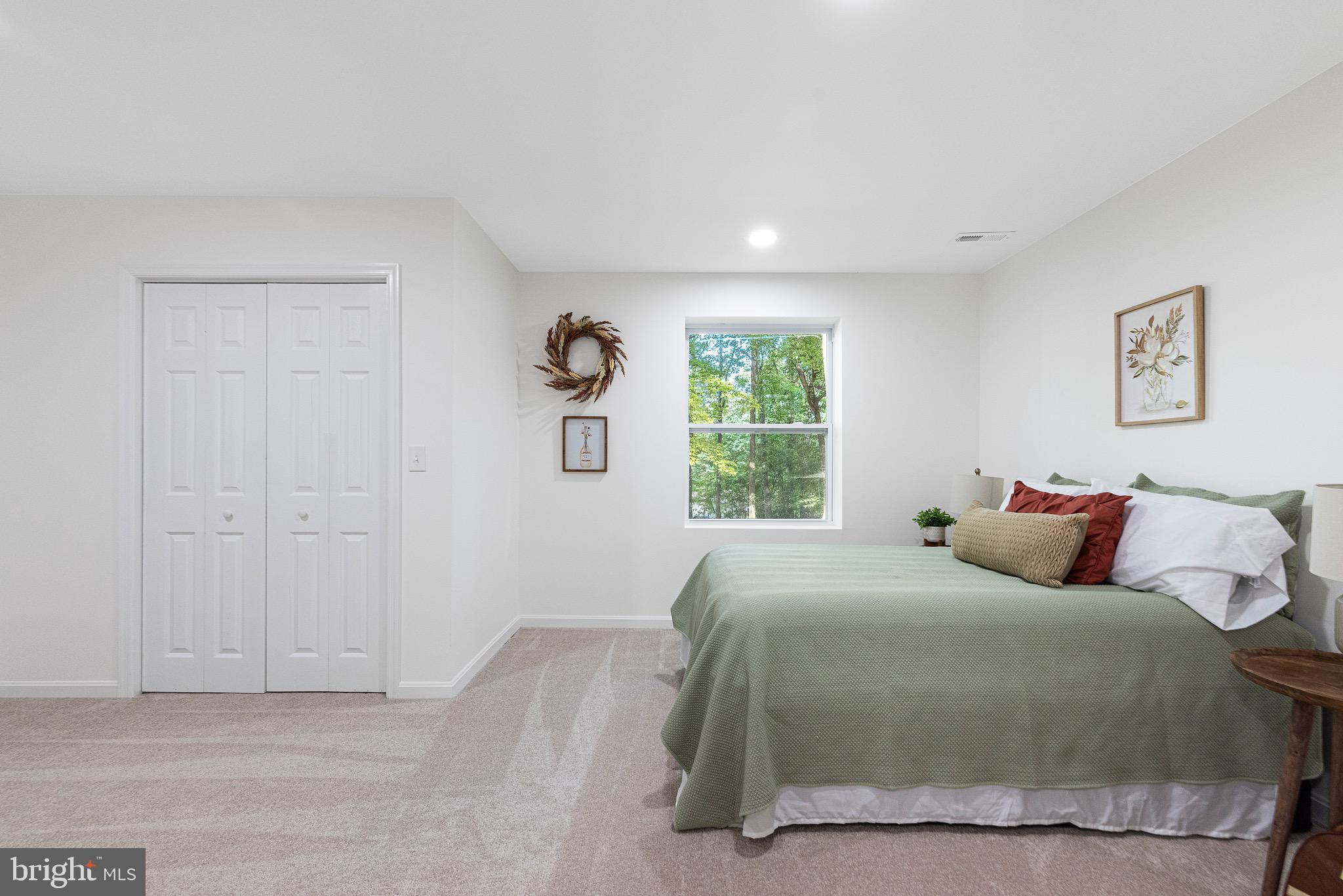 SHANNONDALE - Residential