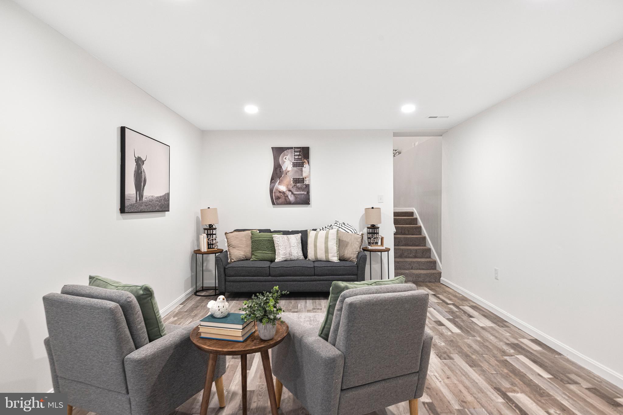 SHANNONDALE - Residential