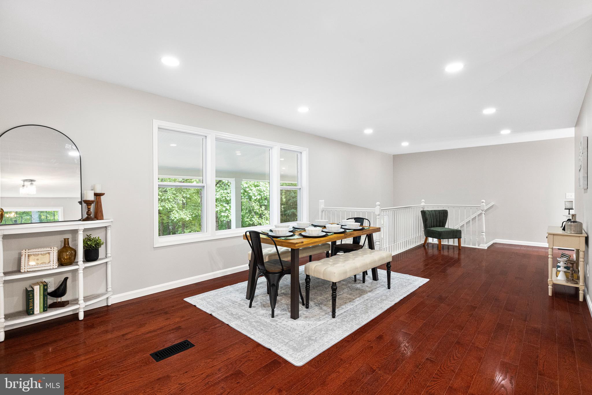 SHANNONDALE - Residential