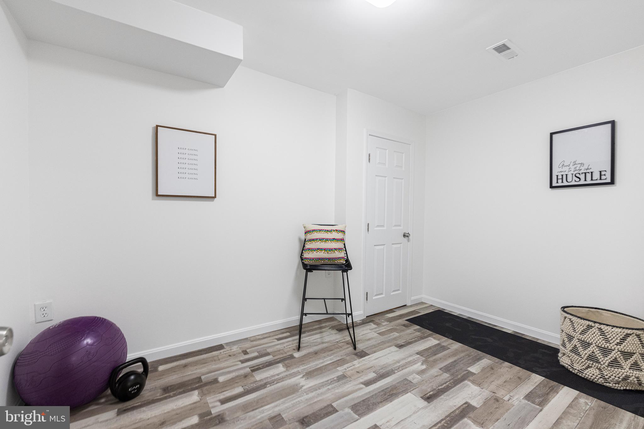 SHANNONDALE - Residential