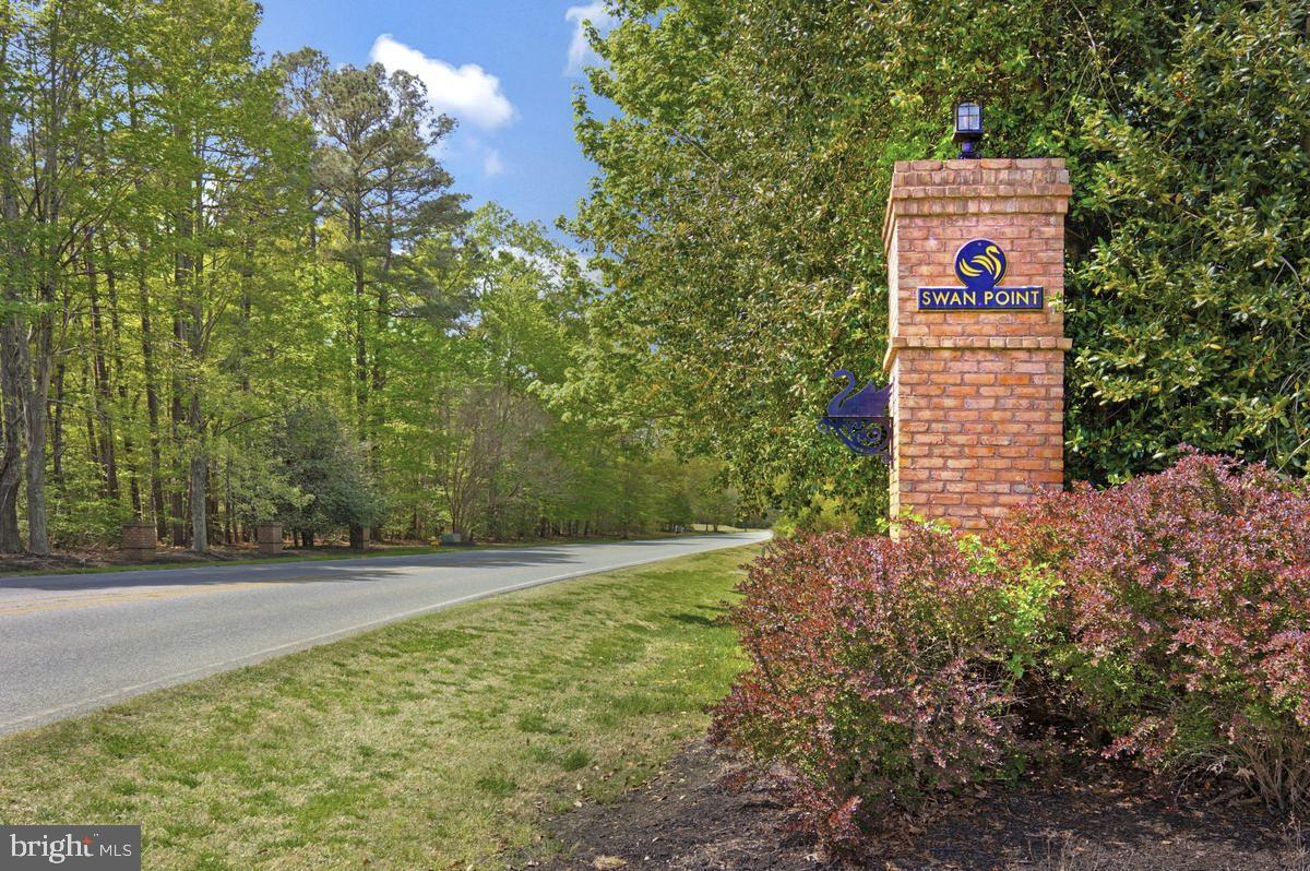 SWAN POINT SUB - Residential