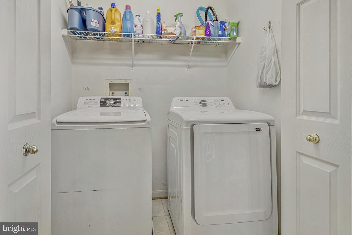 SWAN POINT SUB - Residential