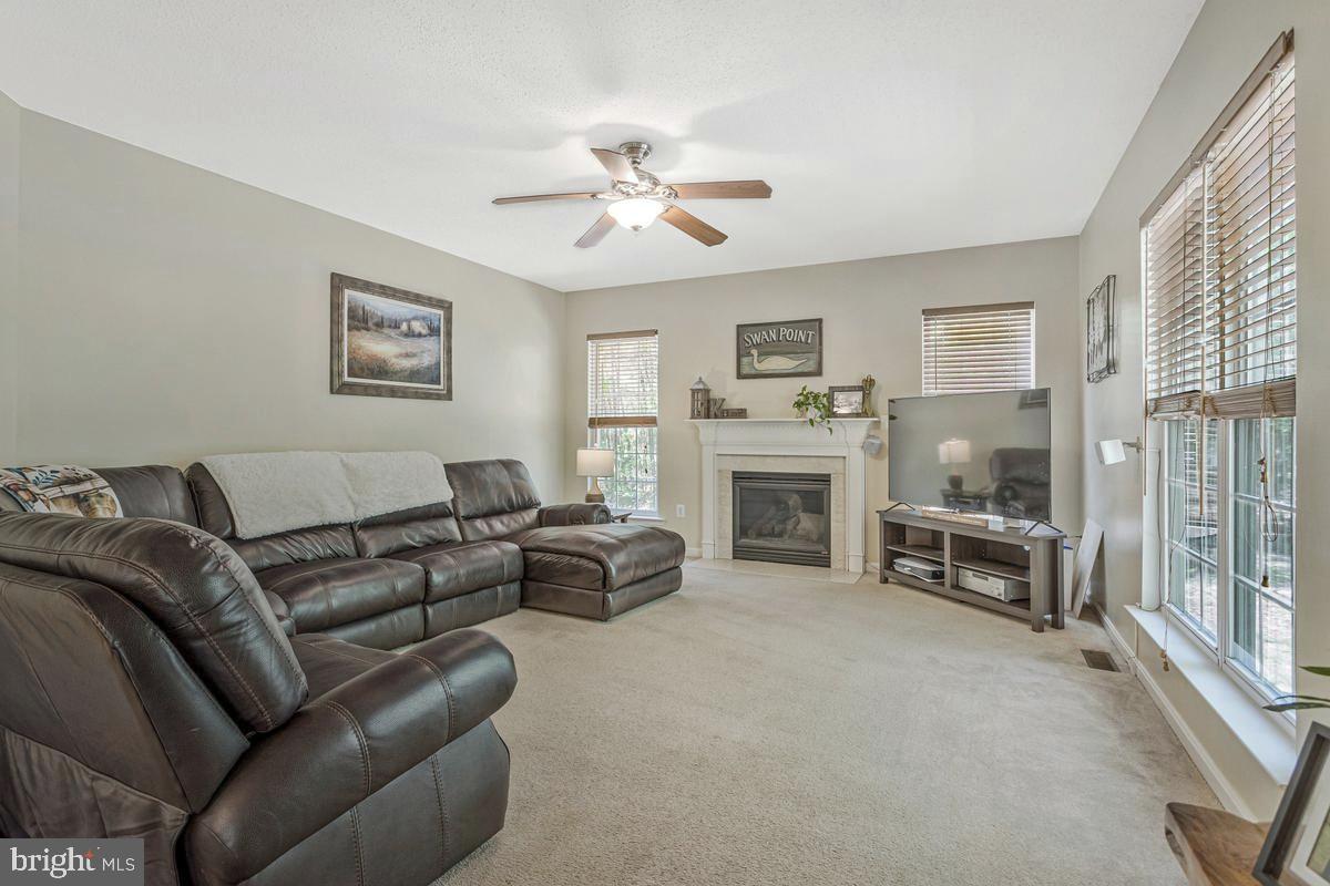 SWAN POINT SUB - Residential