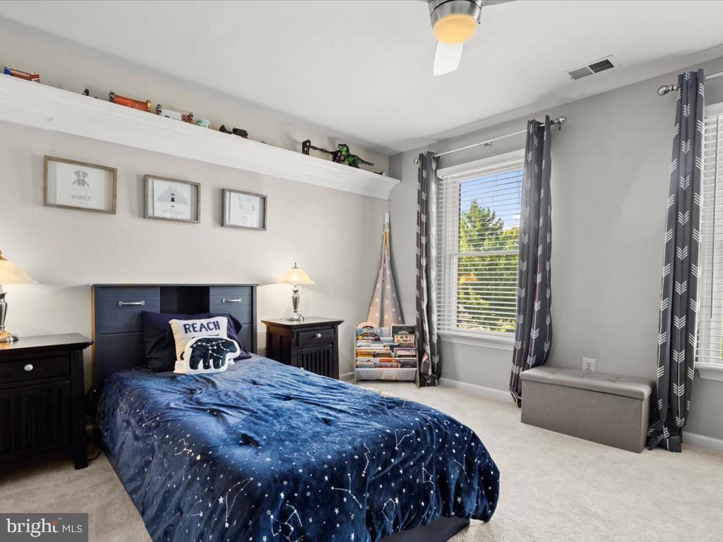 VILLAGE OF RIVER HILL - Residential