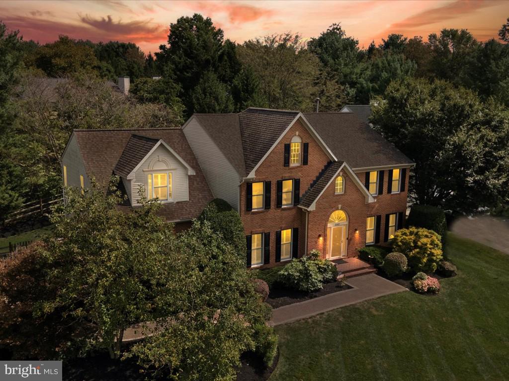 VILLAGE OF RIVER HILL - Residential