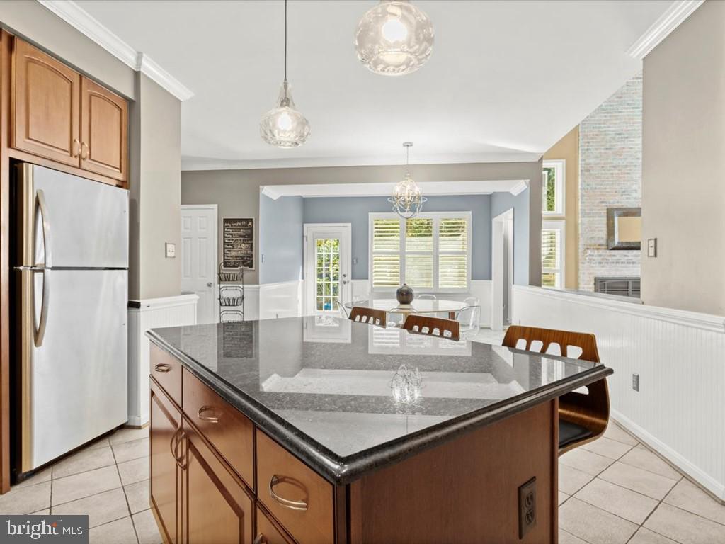 VILLAGE OF RIVER HILL - Residential