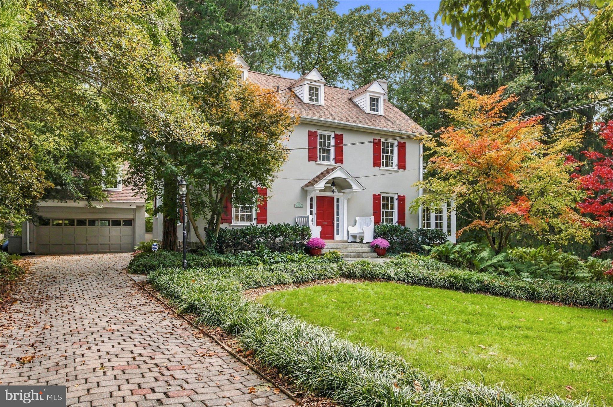 312 ORCHARD WAY