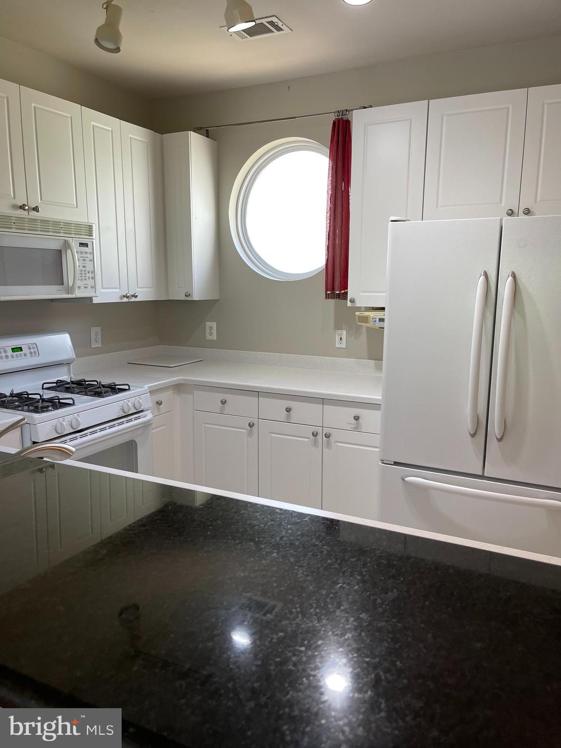 MARQUIS AT VIENNA STATION - Residential Lease