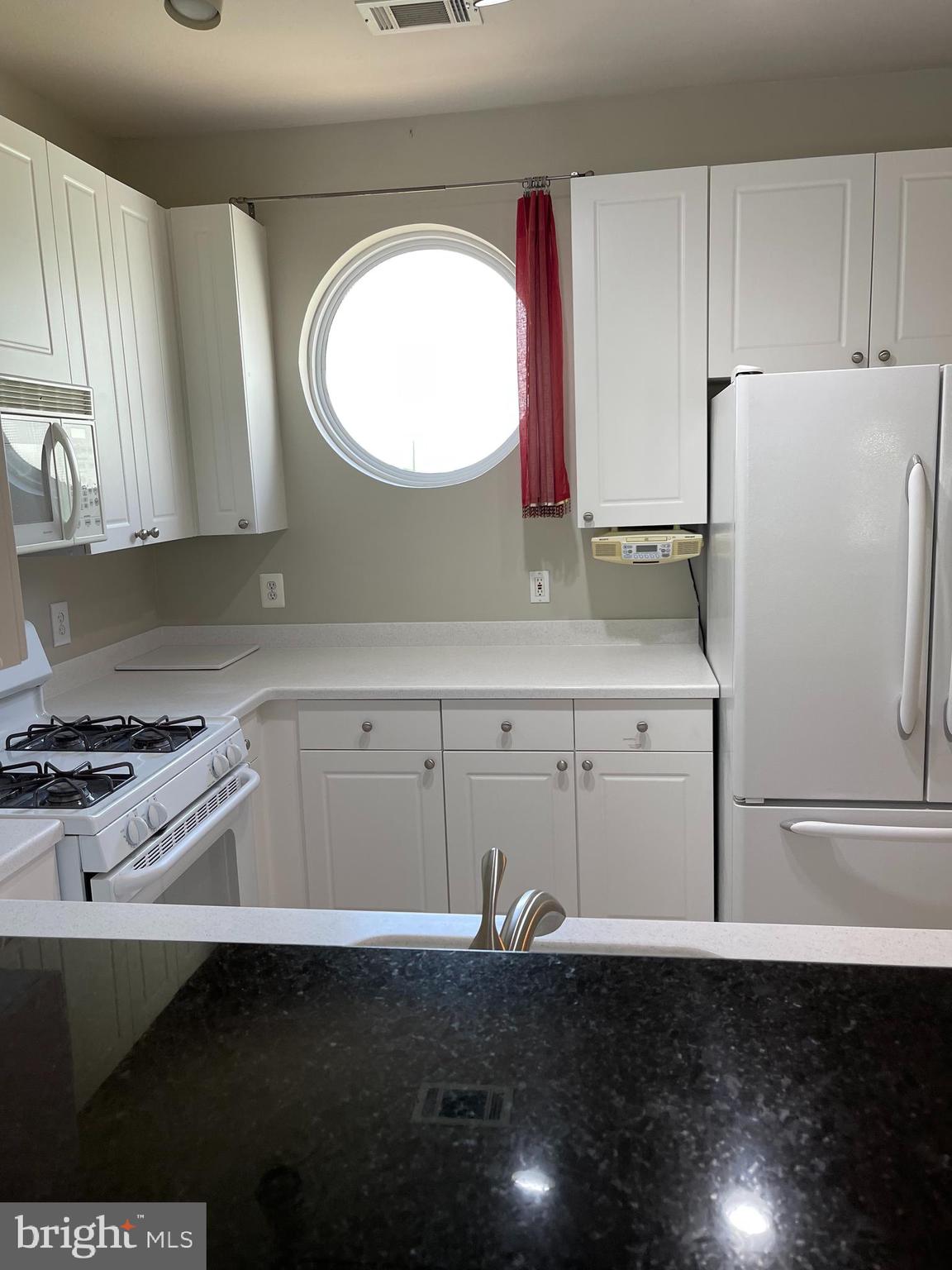 MARQUIS AT VIENNA STATION - Residential Lease