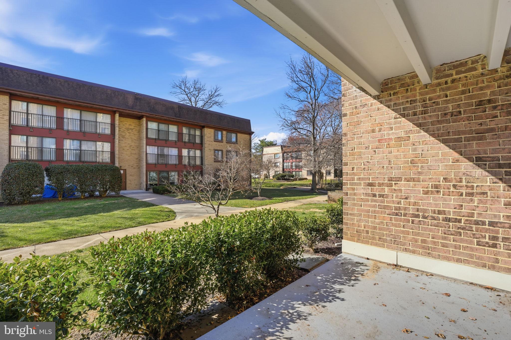 TREEBROOKE CONDOMINIUM - Residential