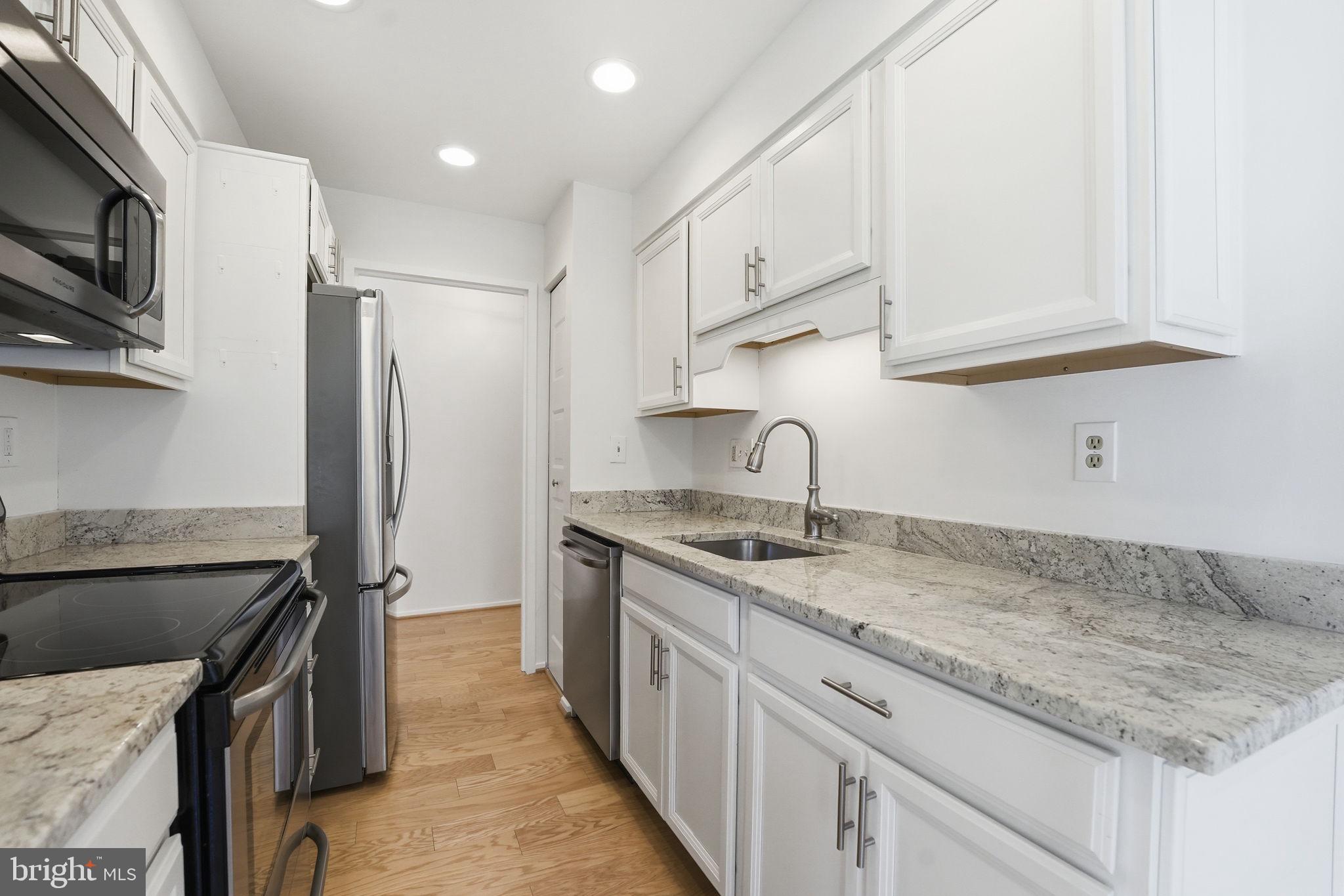 TREEBROOKE CONDOMINIUM - Residential