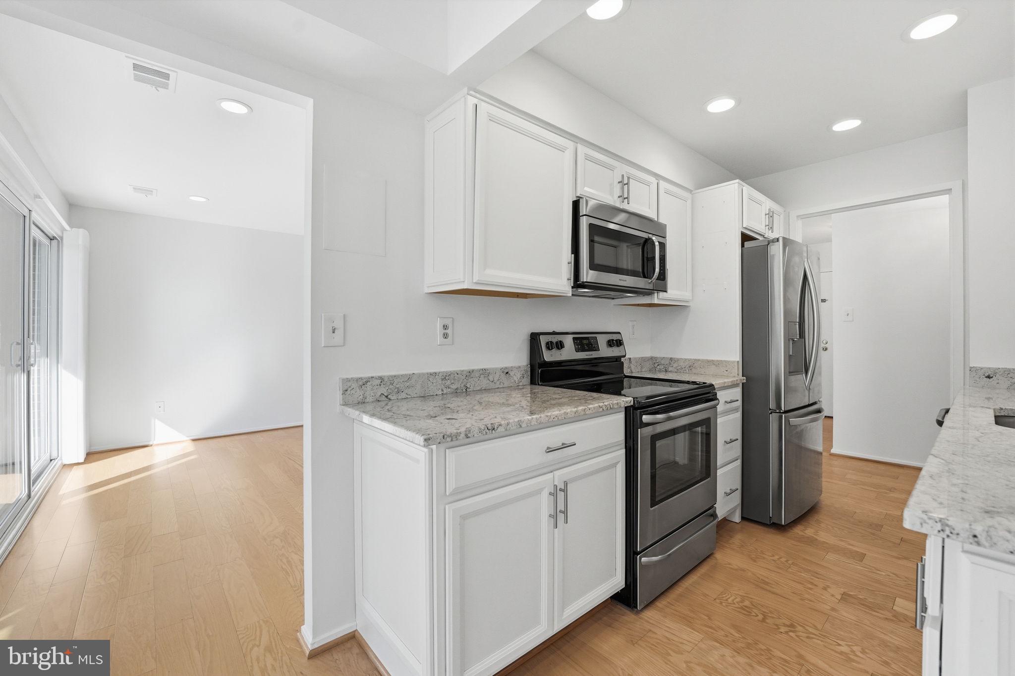 TREEBROOKE CONDOMINIUM - Residential