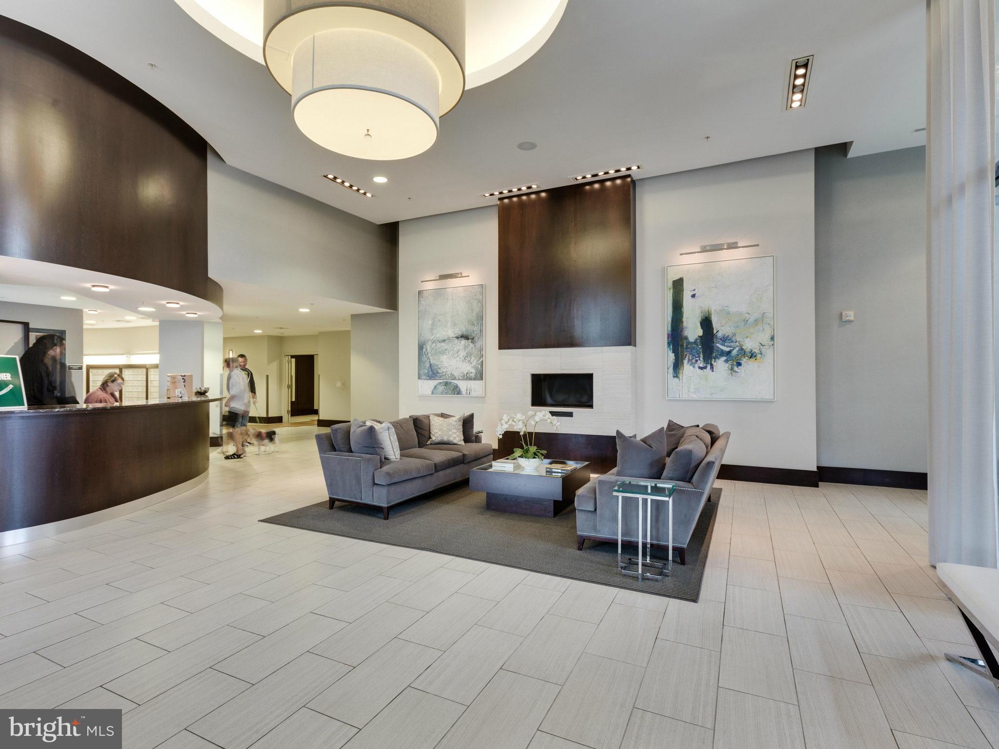 THE MONARCH - Residential Lease