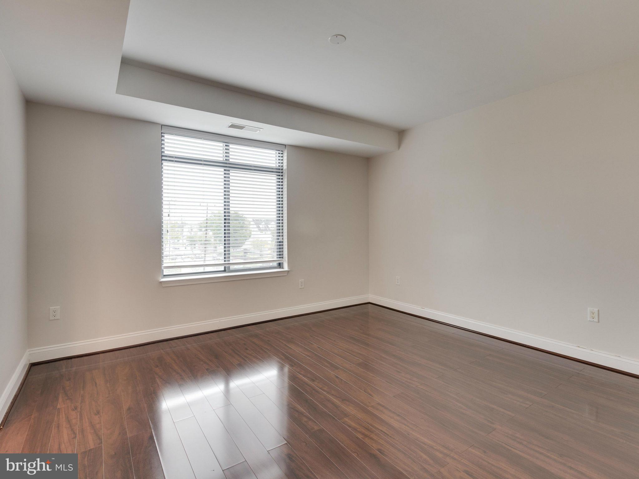 THE MONARCH - Residential Lease