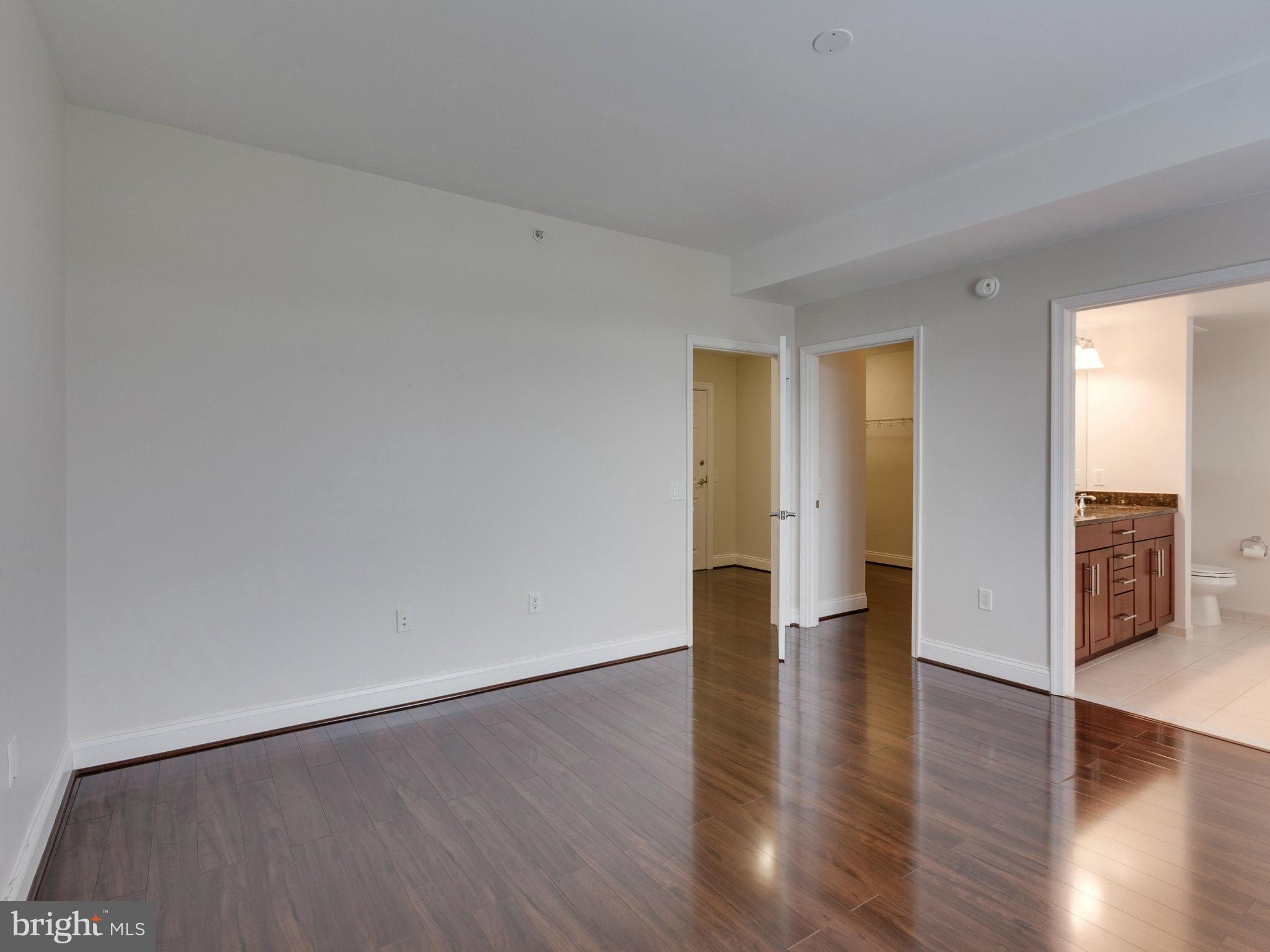 THE MONARCH - Residential Lease