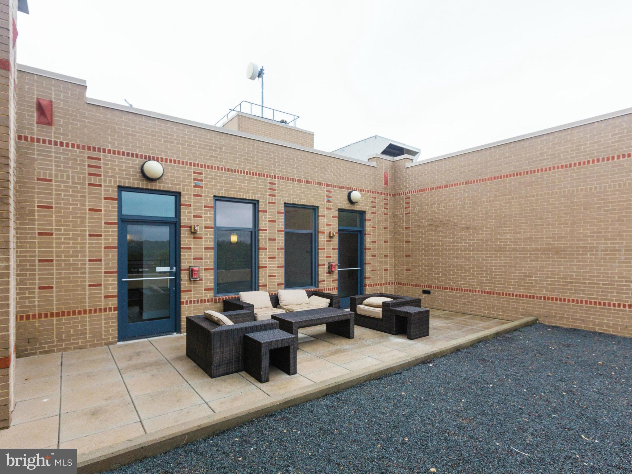 THE MONARCH - Residential Lease