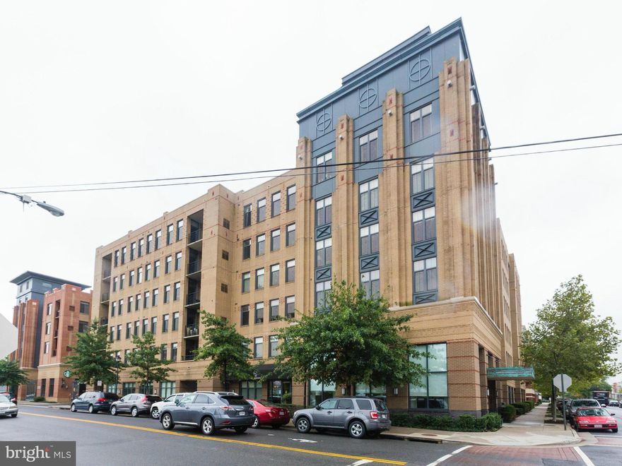 Sparkling and like new Corner 2 BR plus Den * lots of light from two views * creative floor plan * Elegant building with concierge * includes 2 garage spaces & 2 storage bins, Braddock Metro close-by, bikeshare, coffee shop, restaurants just steps away. Be part of this rejuvenated neighborhood in Old Town ** The Henry has a $500 elevator deposit, not fee; $200 move-in fee ** $100 fee to PMA