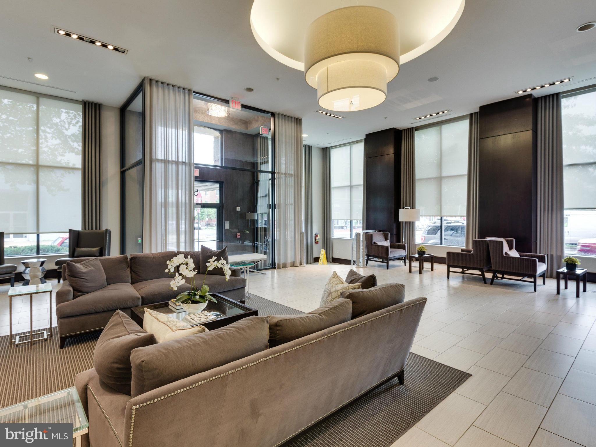 THE MONARCH - Residential Lease