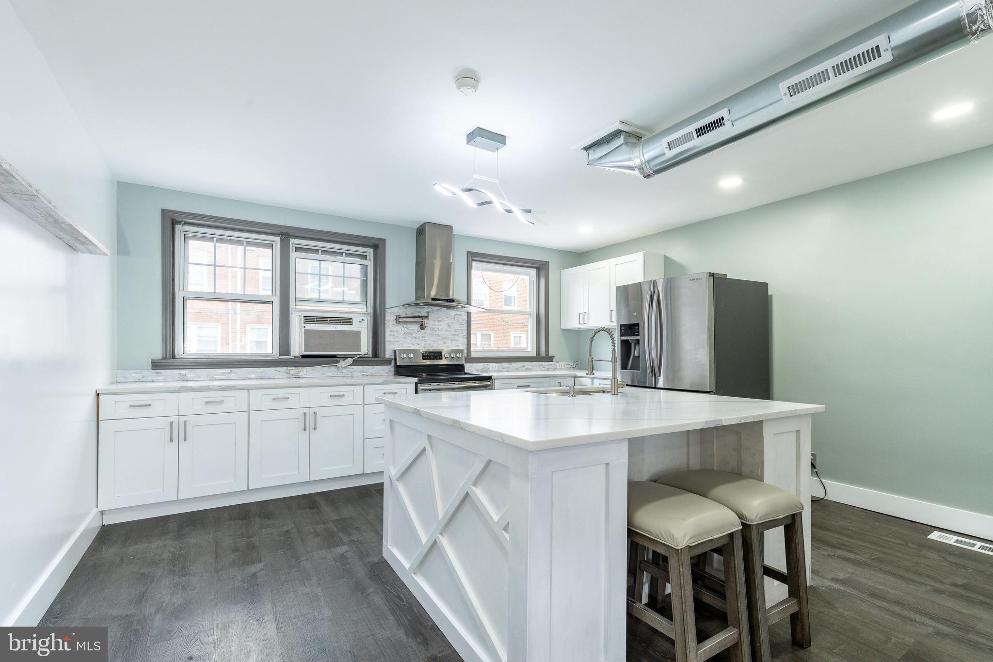 MAYFAIR - Residential