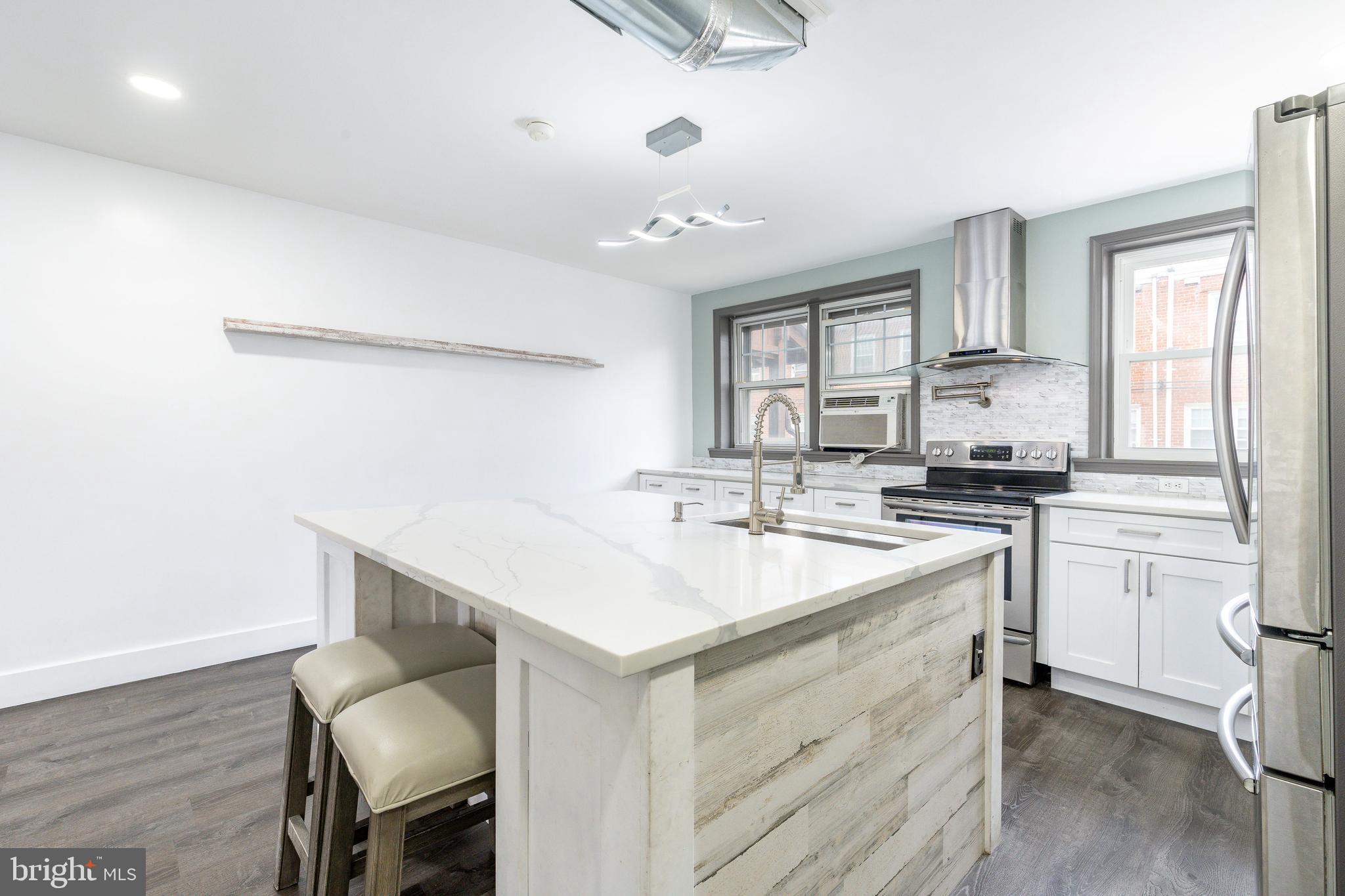 MAYFAIR - Residential