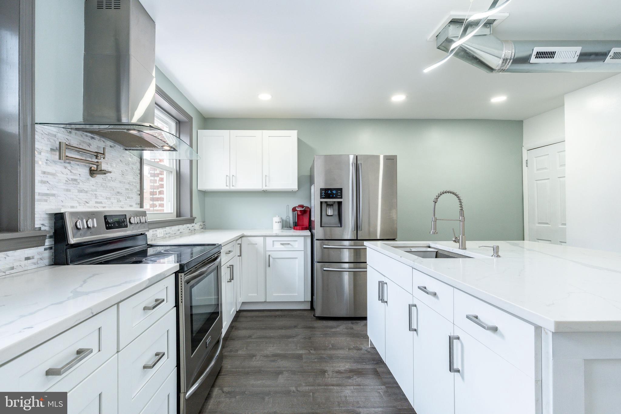 MAYFAIR - Residential