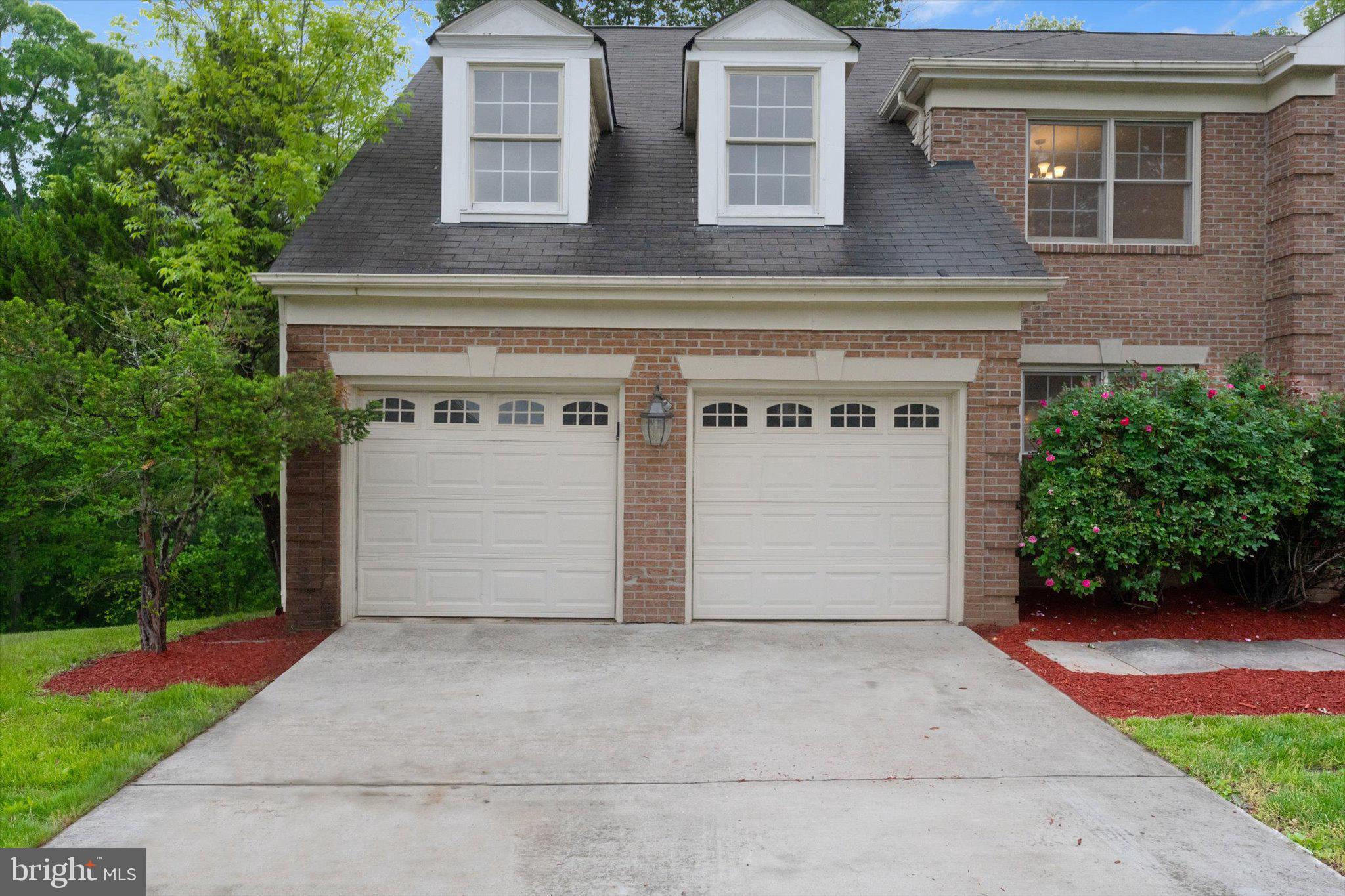 COMPTON HEIGHTS - Residential