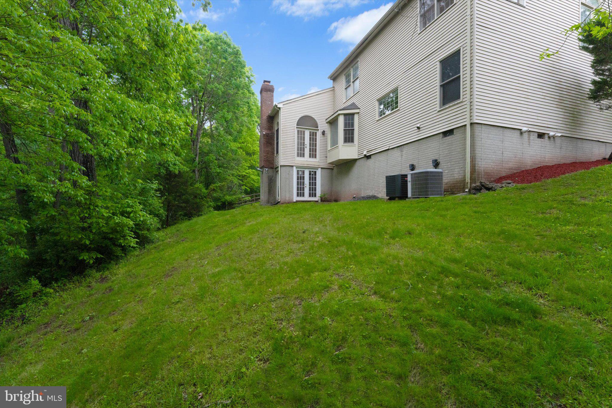 COMPTON HEIGHTS - Residential