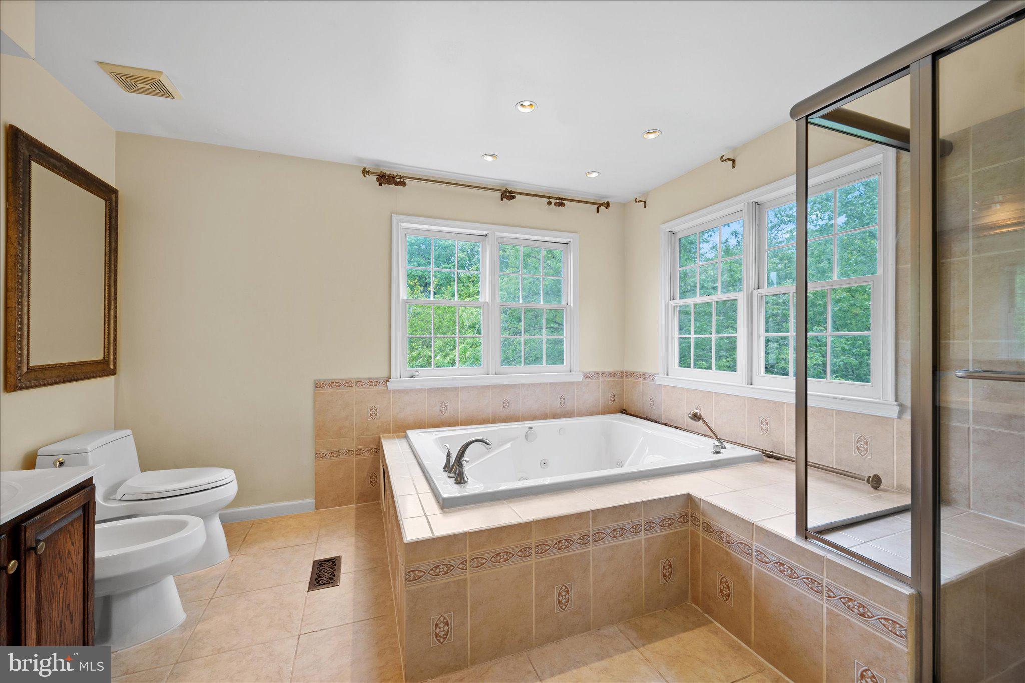 COMPTON HEIGHTS - Residential