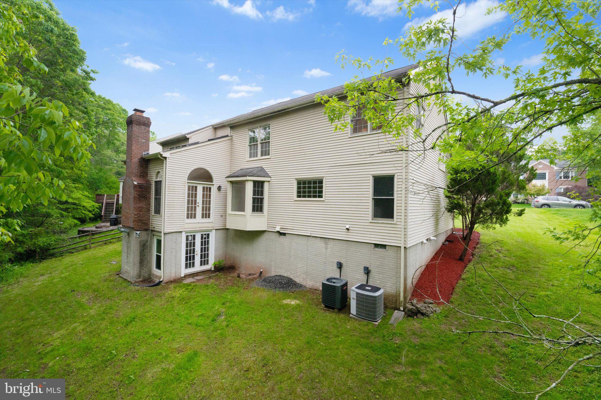 COMPTON HEIGHTS - Residential