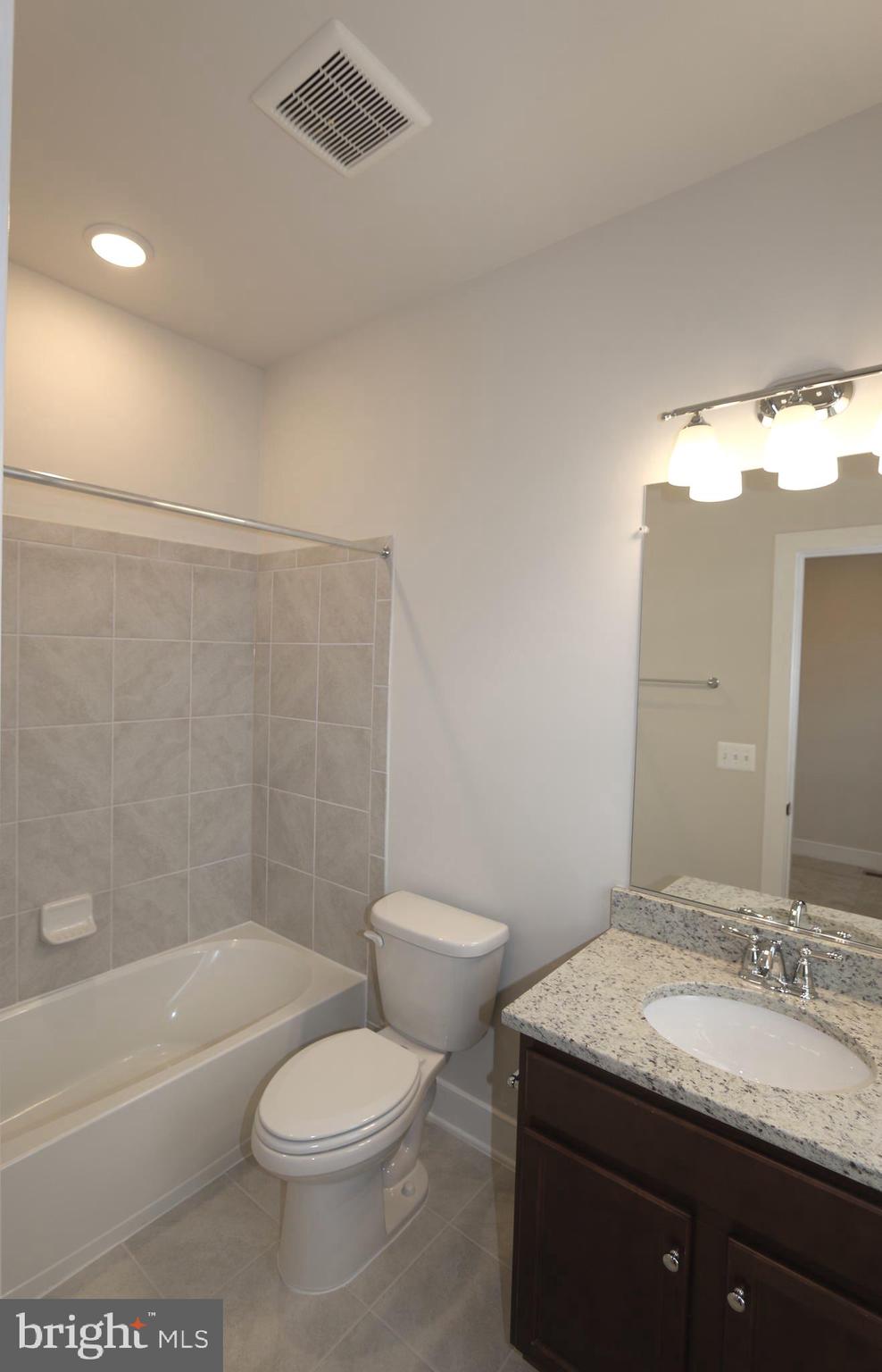 CROWN FARM - Residential Lease