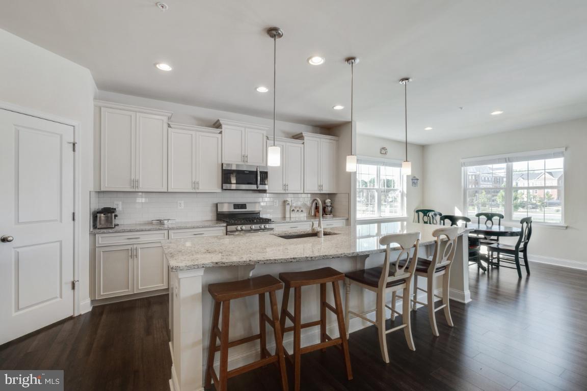 GLENEAGLES AT ST CHARLES - Residential