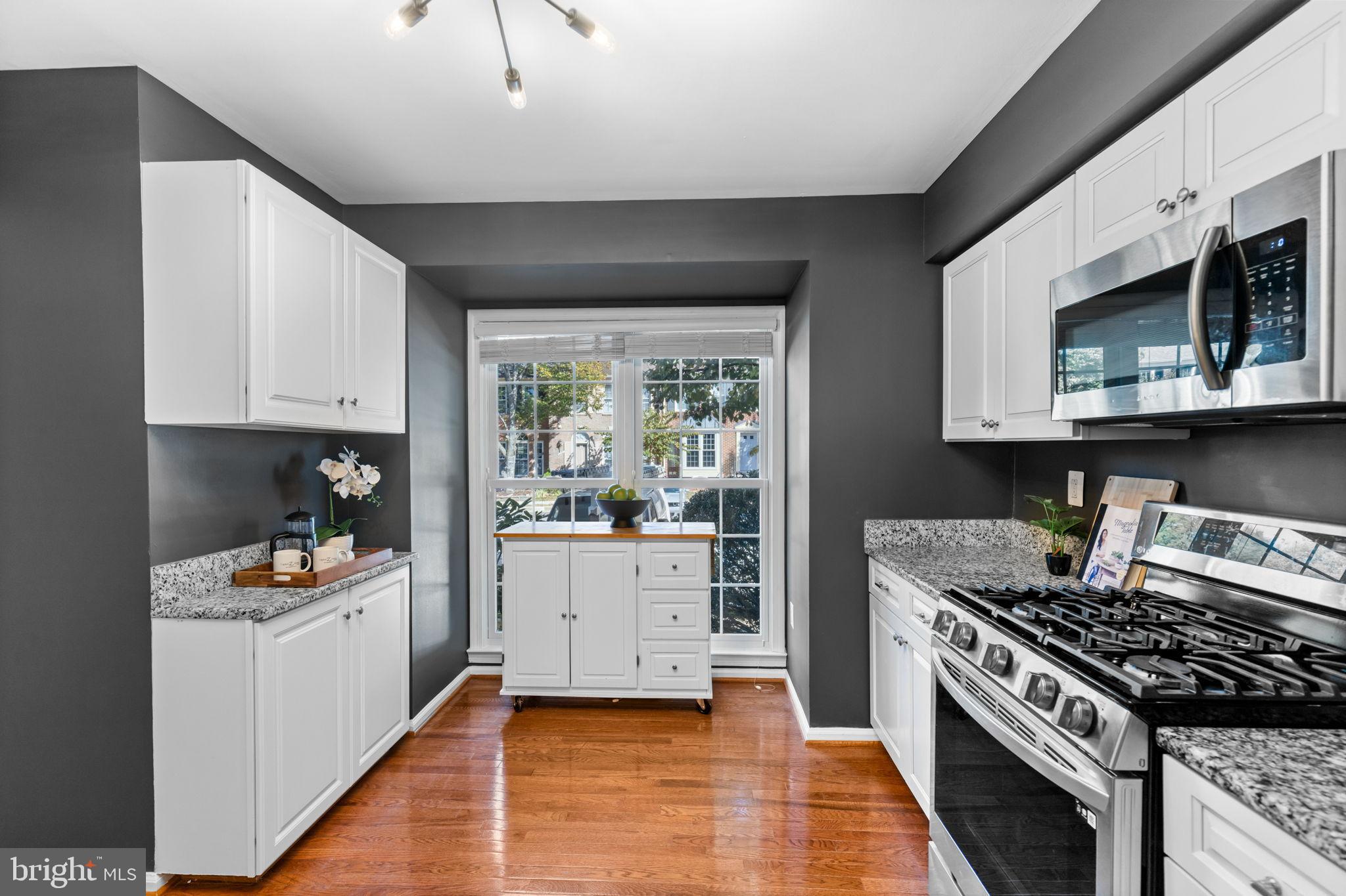 KINGSTOWNE - Residential