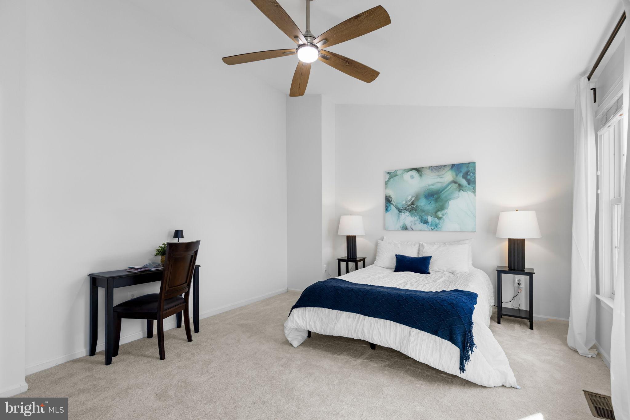 KINGSTOWNE - Residential