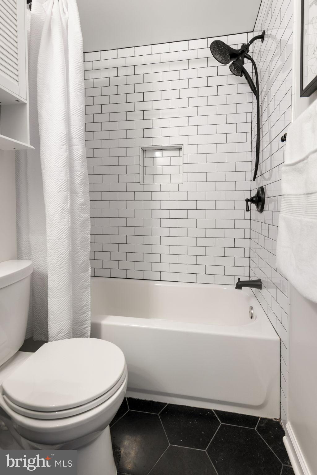 KINGSTOWNE - Residential