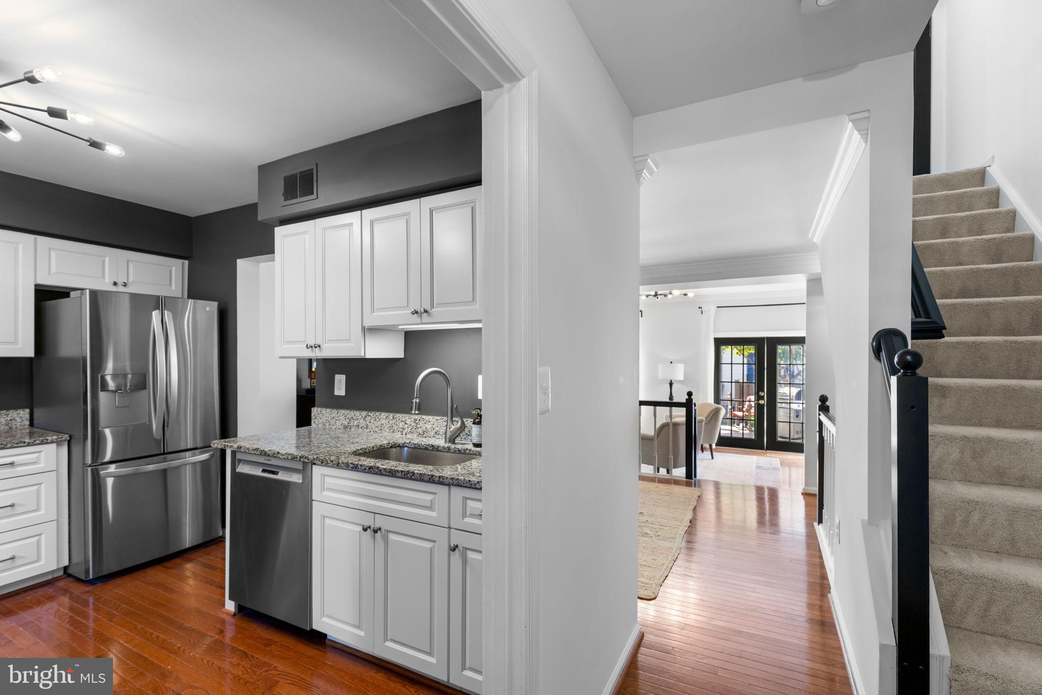 KINGSTOWNE - Residential