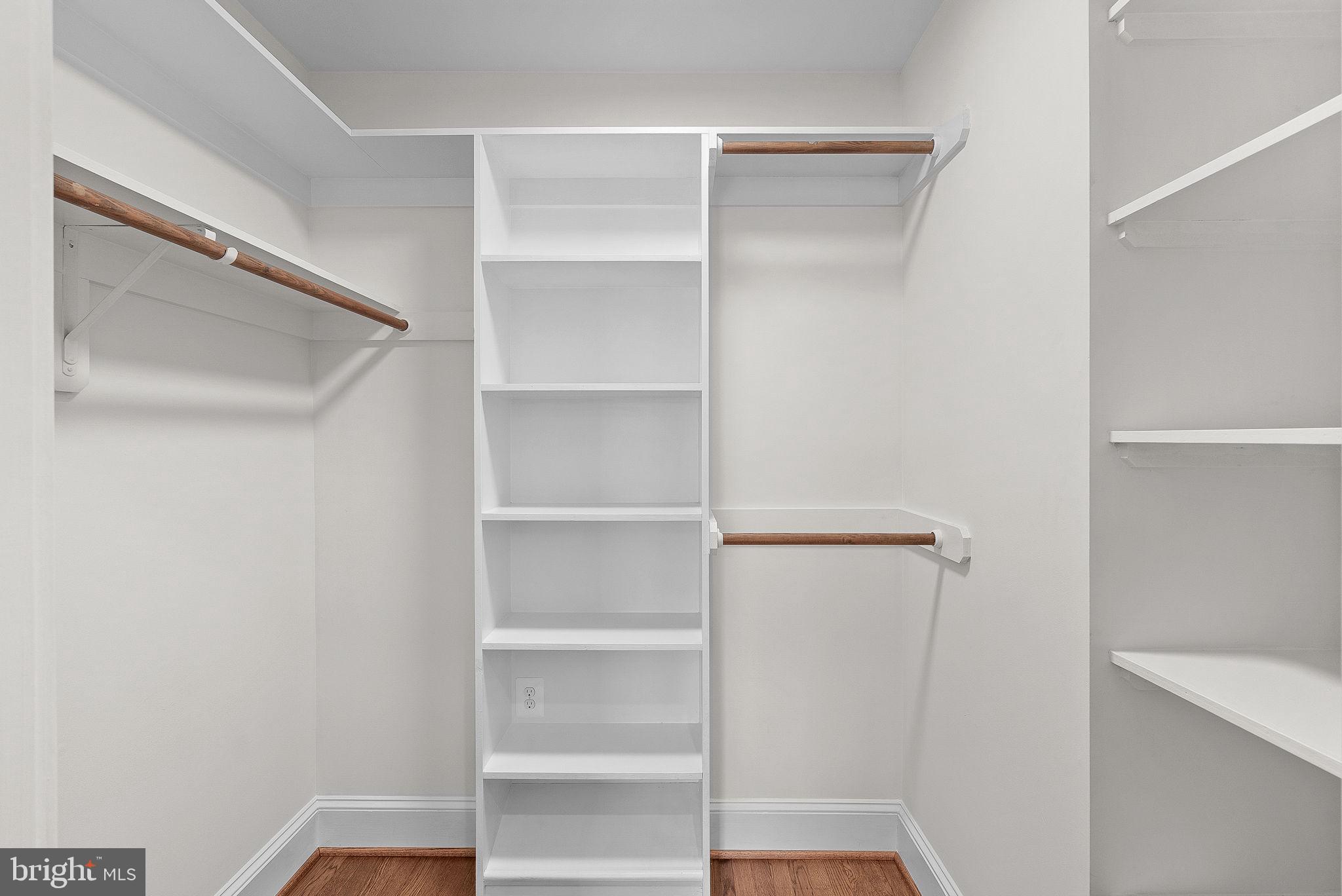 WATERFORD - Residential