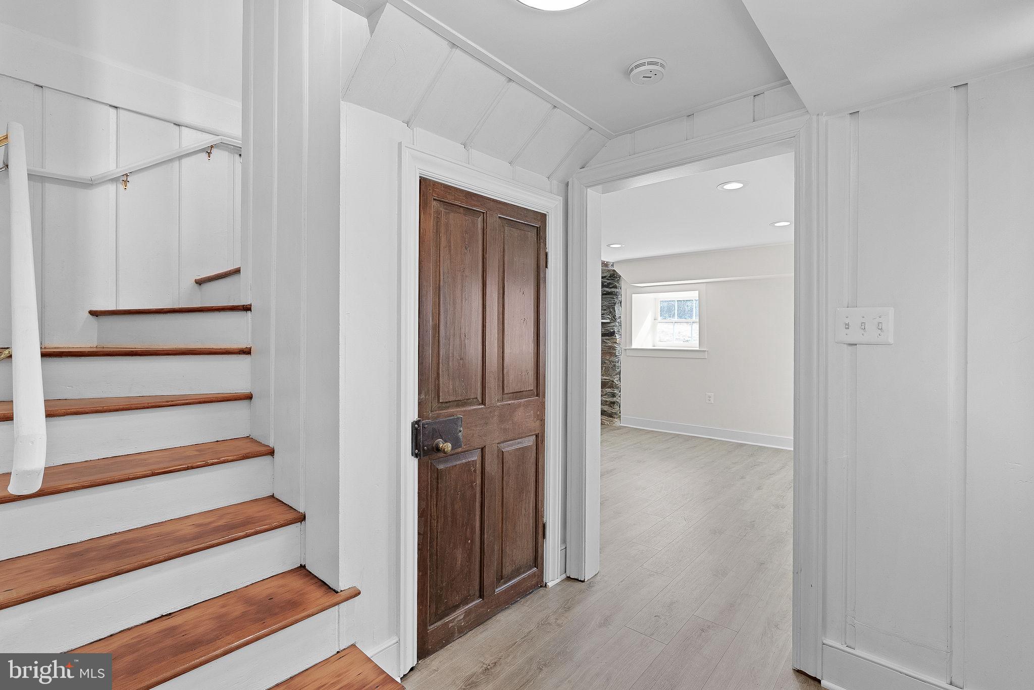 WATERFORD - Residential